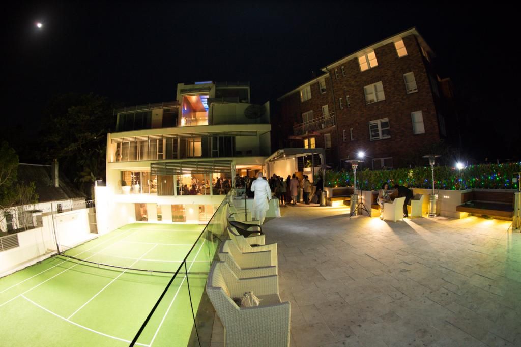 IMAGE: http://img.photobucket.com/albums/v169/v_kalra/20131019-21-58-59-_G1A1870.jpg