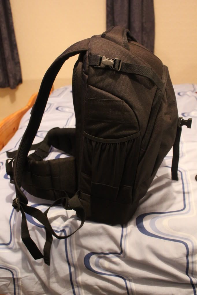 IMAGE: http://img.photobucket.com/albums/v17/opelderek/400aw/IMG_1925.jpg