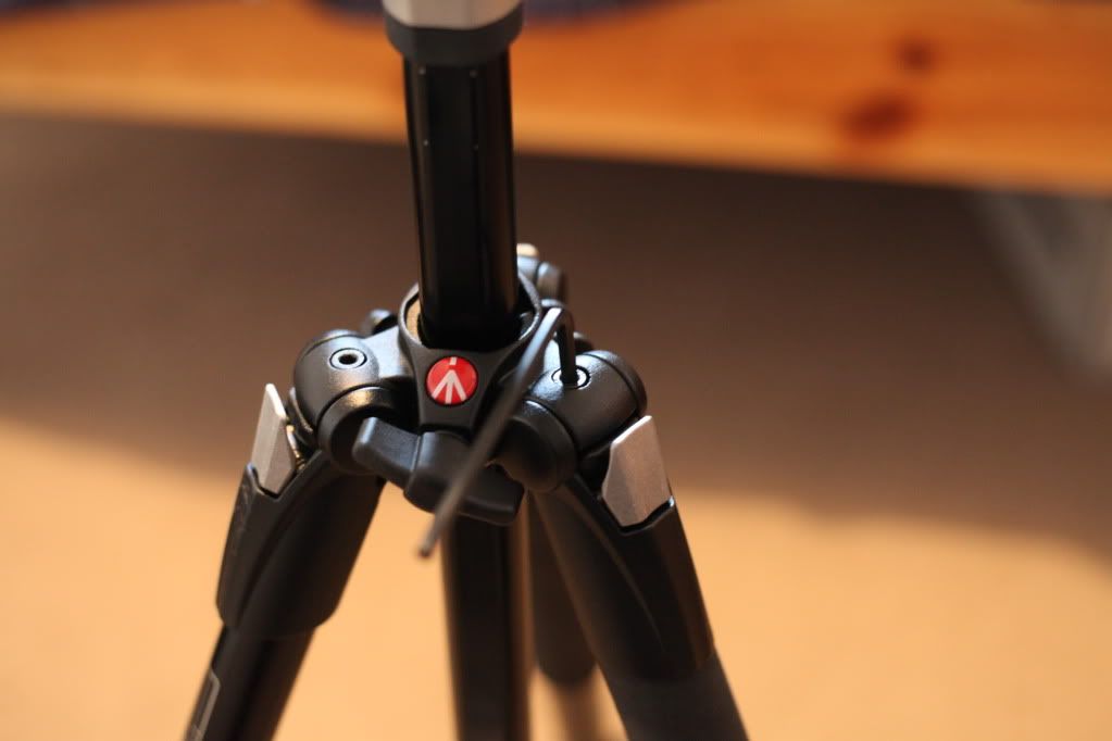 IMAGE: http://img.photobucket.com/albums/v17/opelderek/IMG_2806.jpg