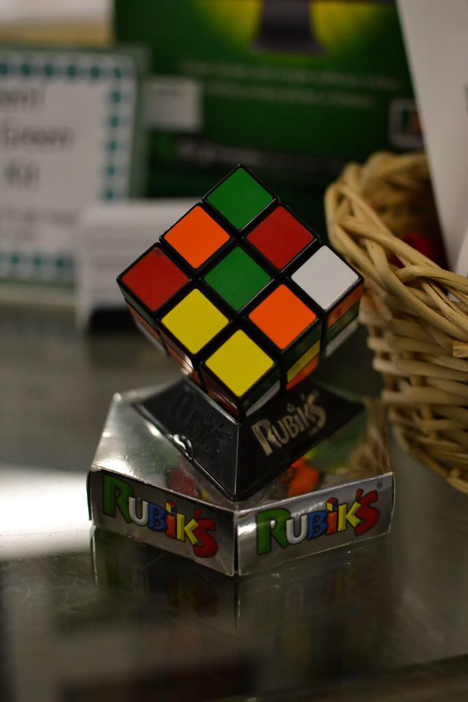 IMAGE: http://img.photobucket.com/albums/v170/scifiguy1012/Photography/DSC_0086.jpg