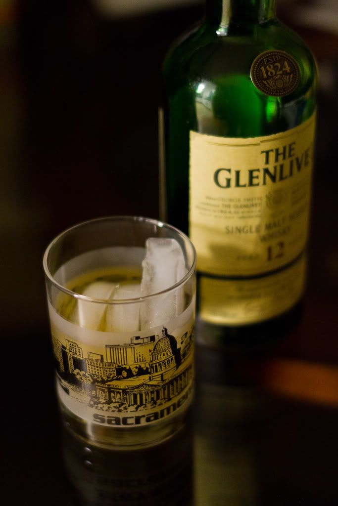 IMAGE: http://img.photobucket.com/albums/v170/scifiguy1012/Photography/IMG_0987.jpg