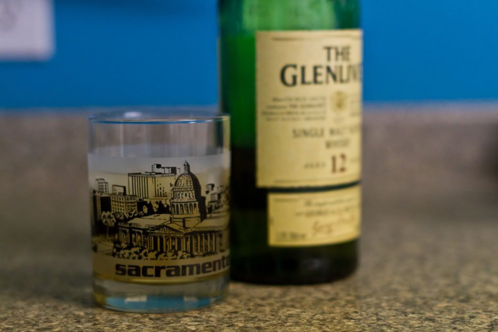 IMAGE: http://img.photobucket.com/albums/v170/scifiguy1012/Photography/IMG_1058.jpg