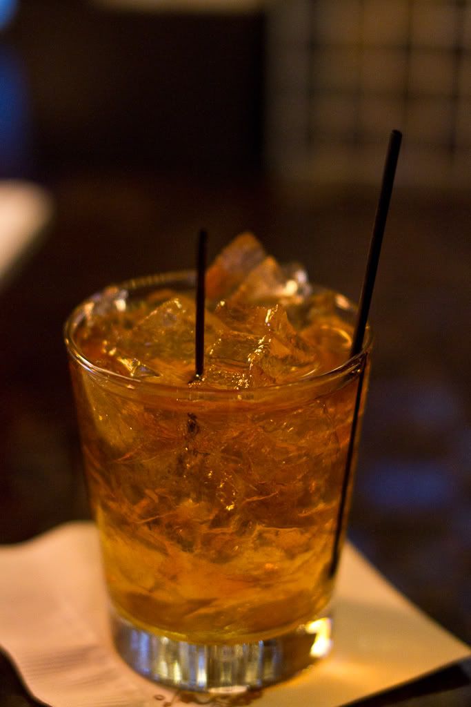 IMAGE: http://img.photobucket.com/albums/v170/scifiguy1012/Photography/IMG_1488.jpg