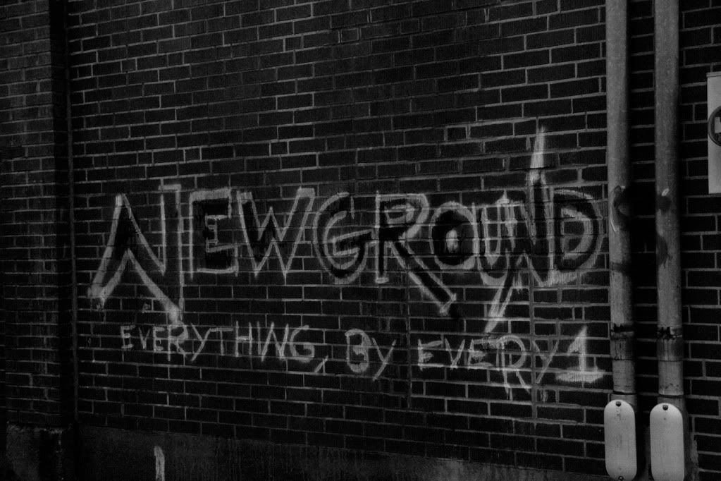 IMAGE: http://img.photobucket.com/albums/v170/scifiguy1012/Photography/IMG_4419-1.jpg