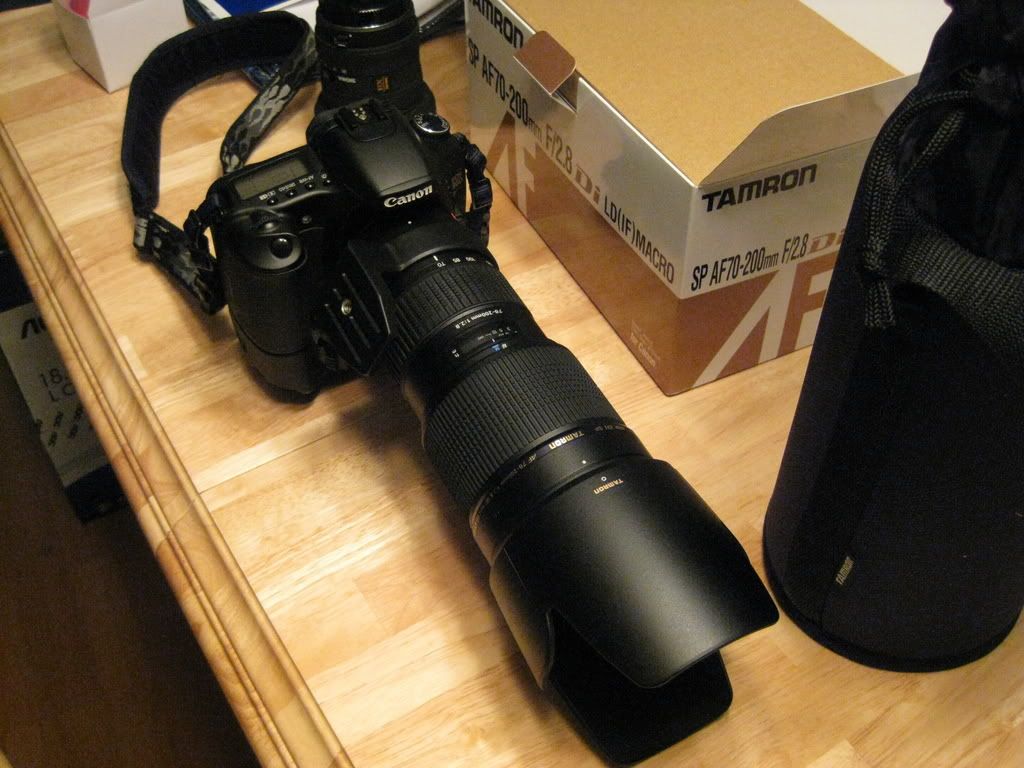 IMAGE: http://img.photobucket.com/albums/v170/scifiguy1012/Photography/Tamron70200review/IMG_0208.jpg