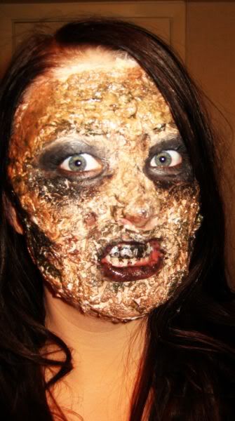 girl zombie makeup. Tags: gamer girl, girl gamer,