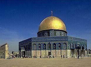 Dome of Rock yang juga dikenali sebagai Qubbah as-Sakhra lambang perjuangan ummat Islam membebaskan al-Quds