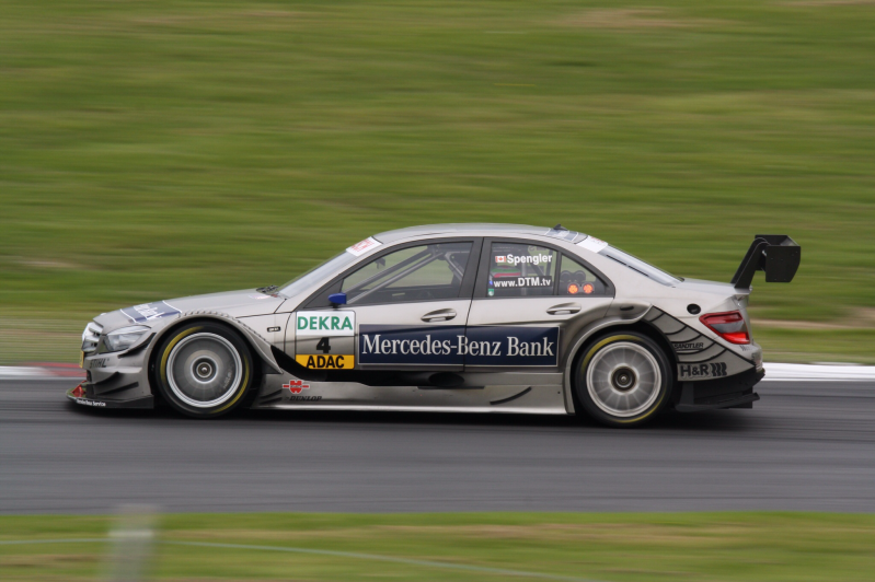 IMAGE: http://img.photobucket.com/albums/v175/phillipsgoldenboy/e86e0809.png