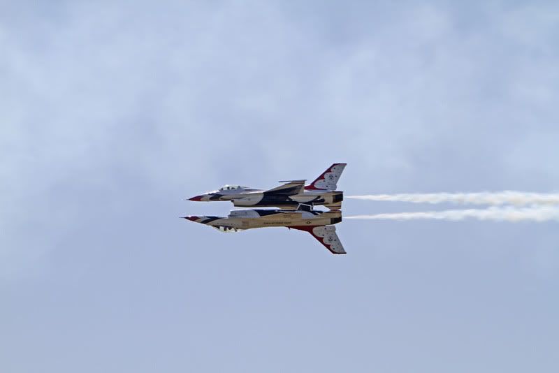 IMAGE: http://img.photobucket.com/albums/v176/forty5r/Beale%202011/IMG_2655.jpg