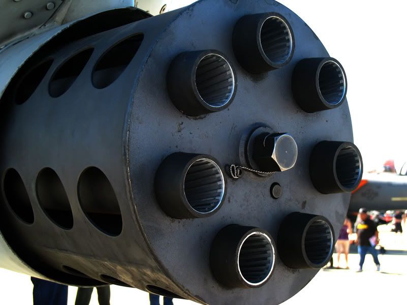 IMAGE: http://img.photobucket.com/albums/v176/forty5r/Beale%20AFB2/IMG_2764.jpg