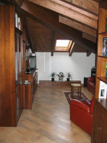 mansarda_libreria_D2.jpg