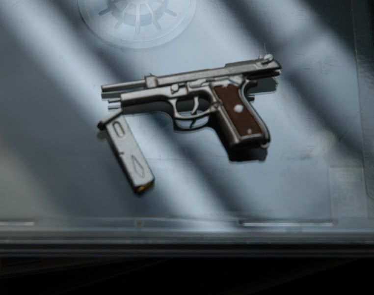 [Image: b700b1a9.jpg]