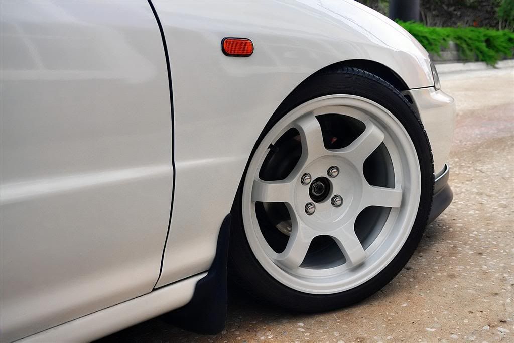 IMAGE: http://img.photobucket.com/albums/v179/clee130/photos/IMG_0122-lrgLarge.jpg