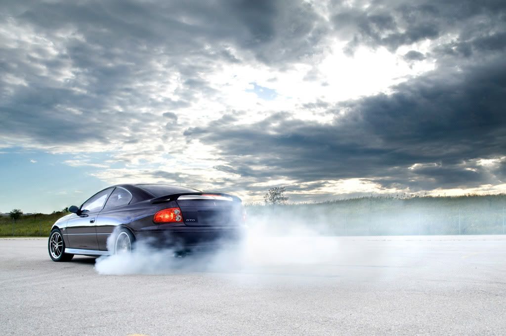 IMAGE: http://img.photobucket.com/albums/v179/clee130/photos/dsc_9820-1-sm.jpg