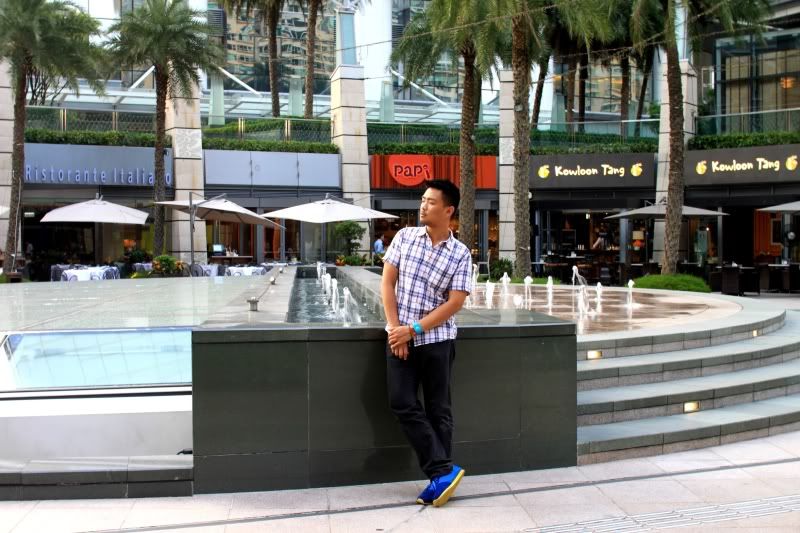 CIVIC SQUARE ELEMENTS MALL KOWLOON HONG KONG JAMES GANNABAN