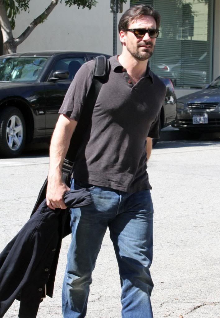 JON HAMM BULGE photo fp_5793663_hamm_jon_fp2_092710_zps46023808.jpg