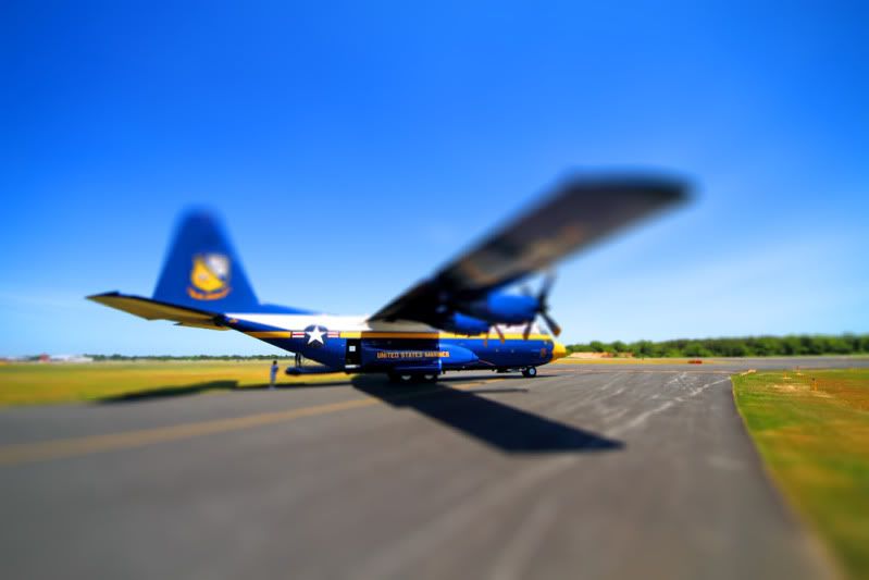 IMAGE: http://img.photobucket.com/albums/v180/helograd/IMG_0533.jpg