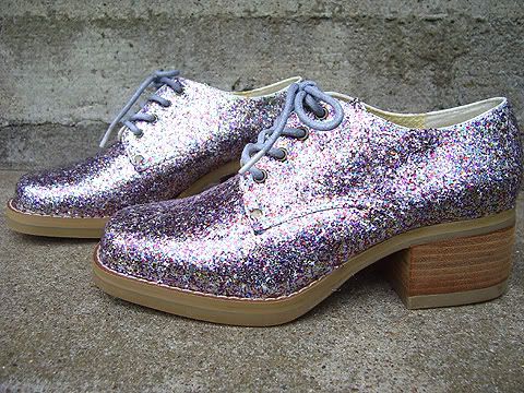 No Mess DIY Glitter Shoes