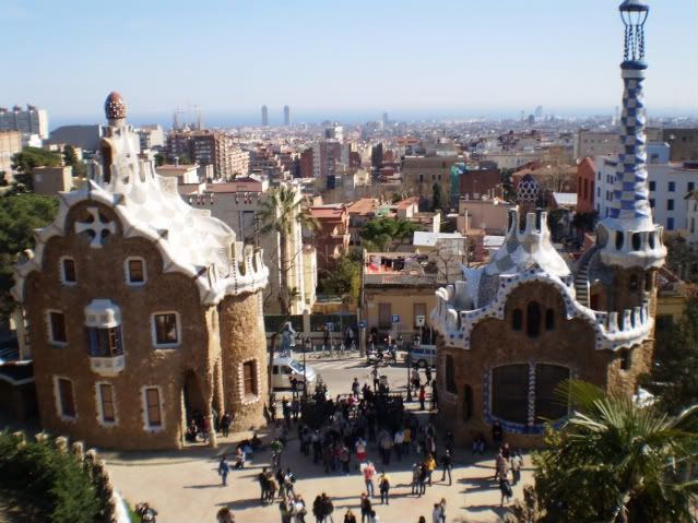 Barcelona - Blogs de España - Día 2: CosmoCaixa, Parque Güell, Monasterio de Predalbes y Torre Agbar (7)