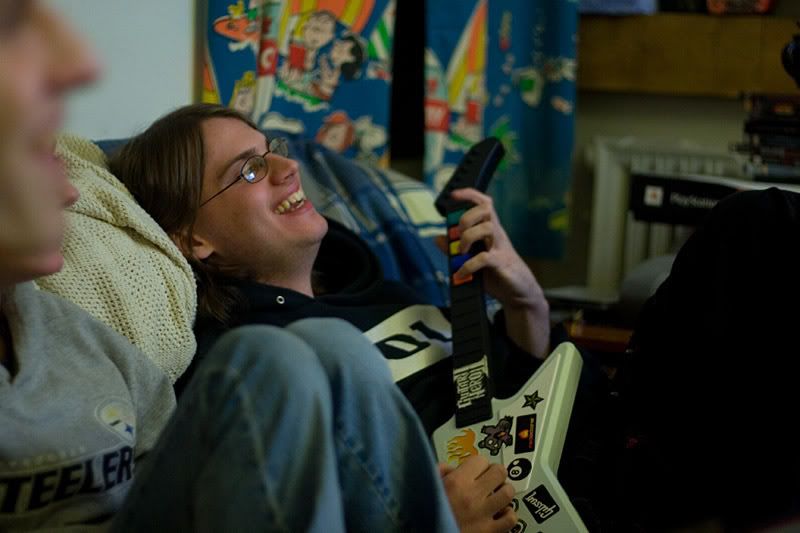 IMAGE: http://img.photobucket.com/albums/v189/SavageBasher/12-8-07/IMG_4663.jpg