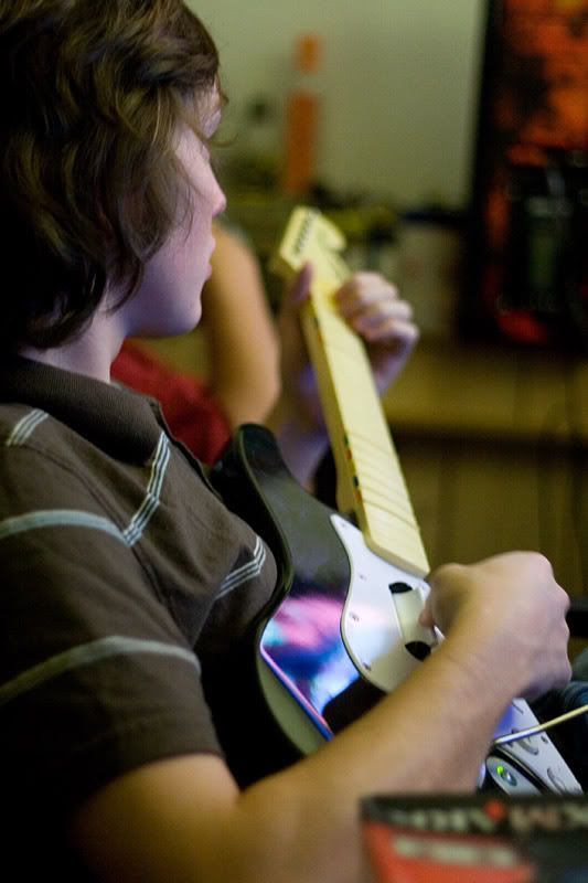 IMAGE: http://img.photobucket.com/albums/v189/SavageBasher/12-8-07/IMG_4667.jpg