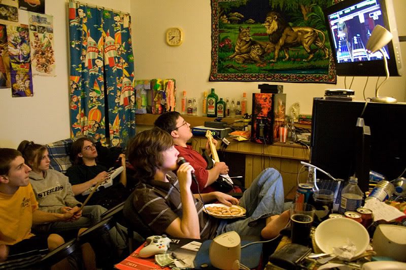 IMAGE: http://img.photobucket.com/albums/v189/SavageBasher/12-8-07/IMG_4686.jpg