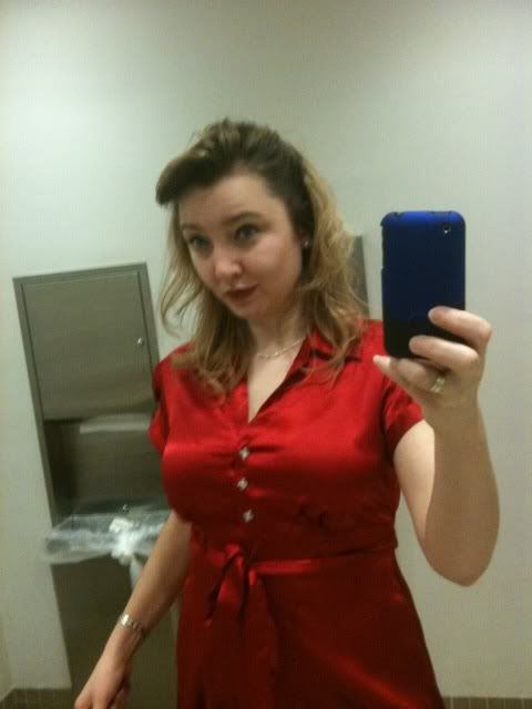 Close up trying to swoop hair, kate beckinsale hair pearl harbor. Close up trying to swoop hair,