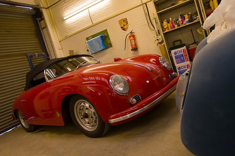 IMAGE: http://img.photobucket.com/albums/v191/Jules.r/GT_Carrera.jpg