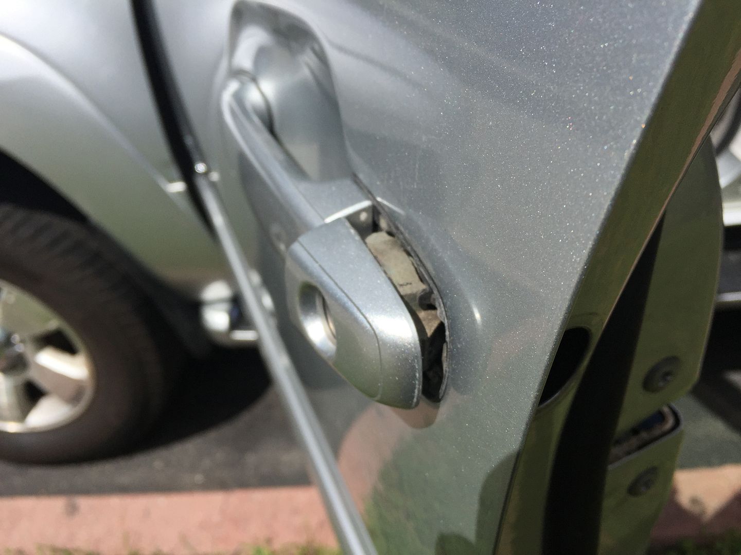 DIY Exterior Door Handle Removal Toyota 4Runner Forum Largest