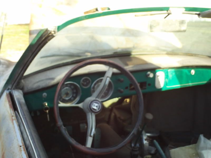 Image may have been reduced in size. Click image to view fullscreen.