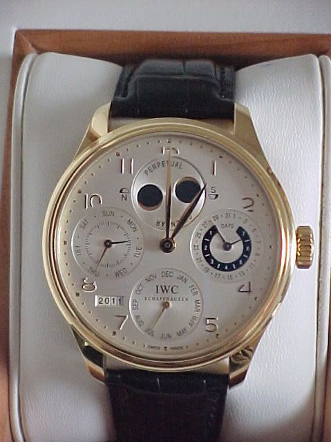 img.photobucket.com/albums/v196/IvanMelbourne/IWC%20PPC%2018CT%20Yellow%20Gold%205021%2007/MVC-476F.jpg