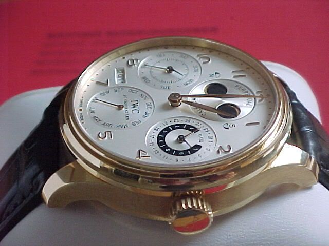 img.photobucket.com/albums/v196/IvanMelbourne/IWC%20PPC%2018CT%20Yellow%20Gold%205021%2007/MVC-480F.jpg