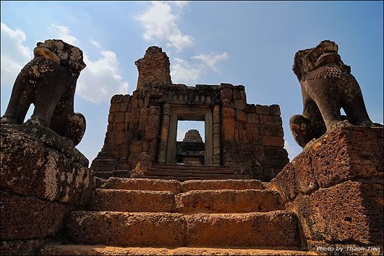 Photo Sharing and Video Hosting at Photobucket