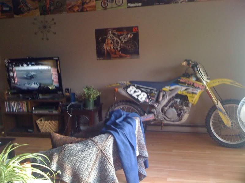 How do you ride & live in an apartment? General Dirt Bike Discussion