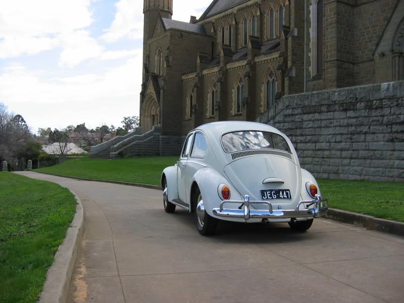 http://img.photobucket.com/albums/v197/karmatik/1965%20VW%20Beetle/IMG_8161-1.jpg