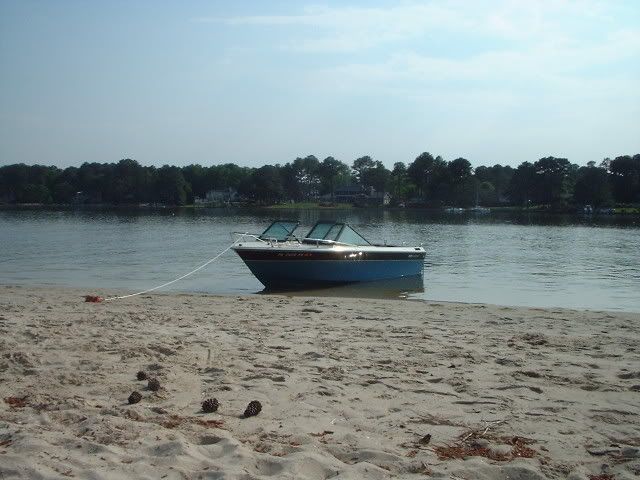 beachedboat.jpg