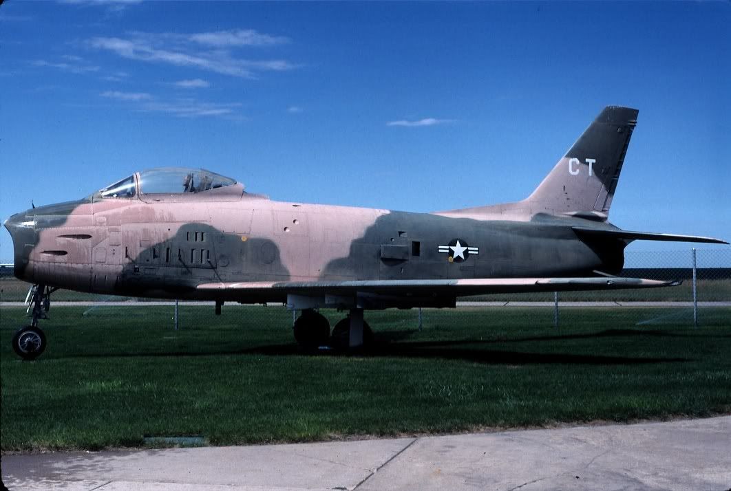 F-86H53-1503McCookNE19972.jpg