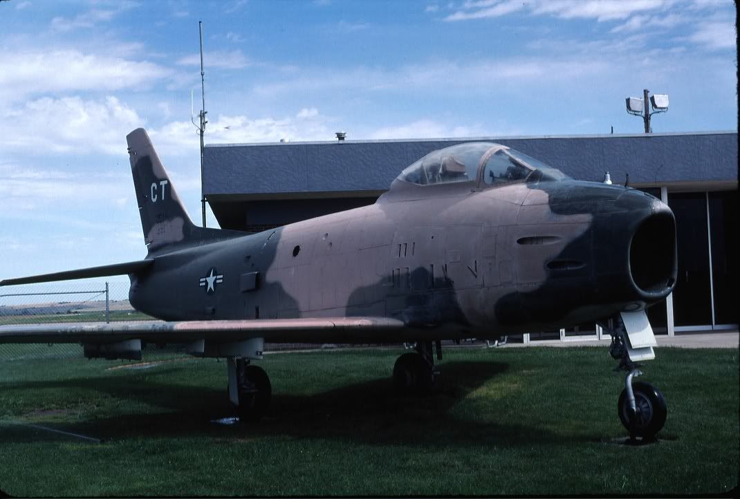 F-86H53-1503McCookNE19973.jpg