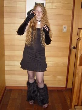 Meow... I helped out an English tutor. She had Holloween parties for her students, I dressed up as a cat and supervised games and took pictures with them. Woo.