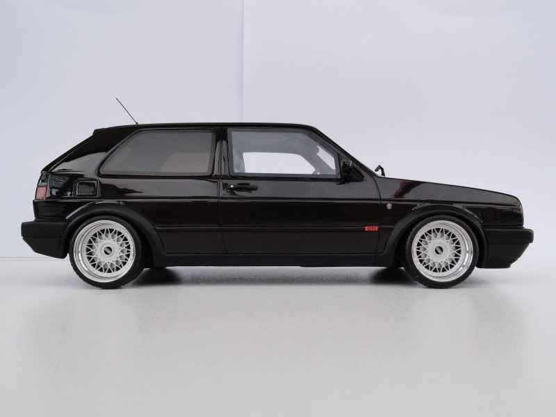 1 24 Revell Golf Mk2 GTI with a personal touch