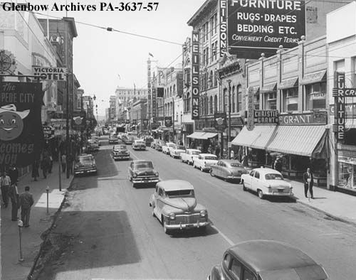 DodgeOnStreet1955.jpg