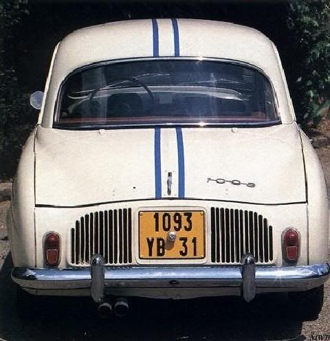 std_1962_renault_dauphine_1093-4.jpg