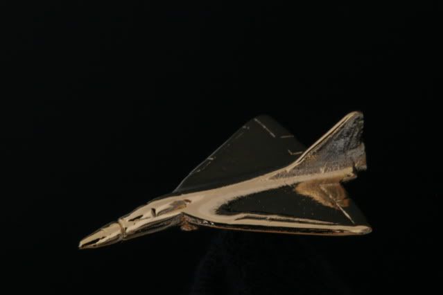 IMAGE: http://img.photobucket.com/albums/v200/gjman/LCA%20Pin/IMG_0524.jpg