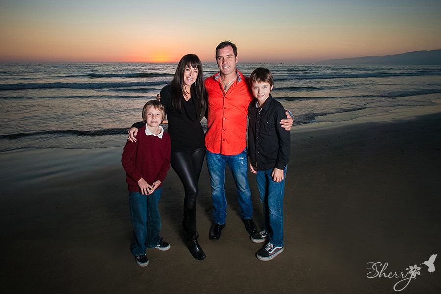 Santa Monica Family Portraits pier beach