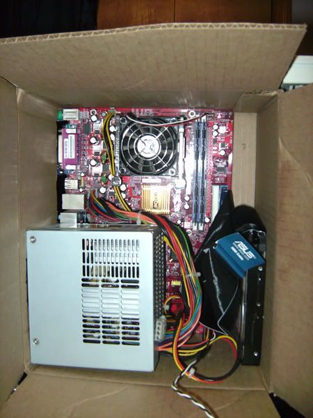 [Image: SANY0110r.jpg]