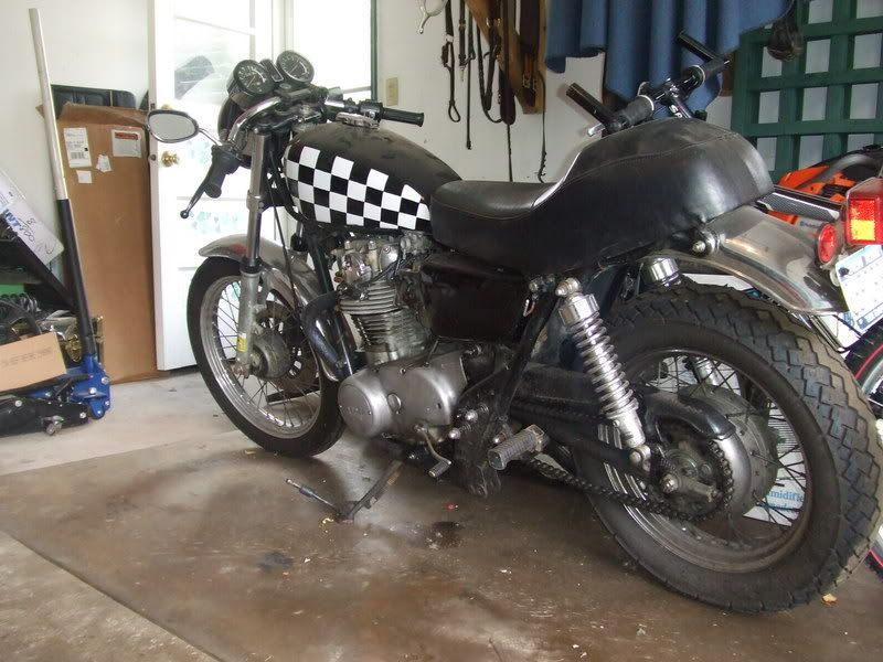 http://img.photobucket.com/albums/v201/XwalkerX1/motorbikes/DSCF0157.jpg