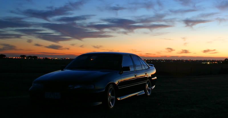 IMAGE: http://img.photobucket.com/albums/v201/chevs_n_holdens/TuffVS.jpg