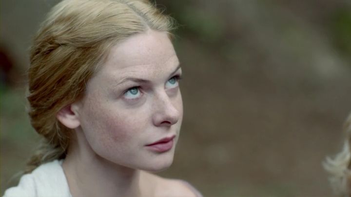photo the_white_queen1x01hdtv_x264-fovmp4_000319280_zps7c6df0d2.jpg