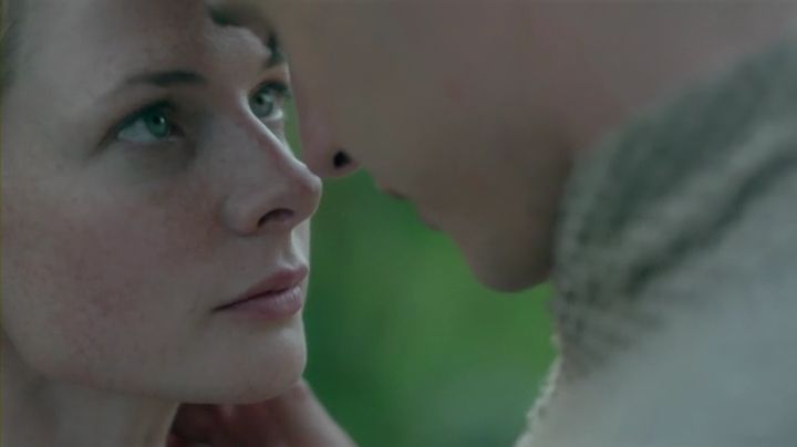 photo the_white_queen1x01hdtv_x264-fovmp4_000948360_zps99981741.jpg