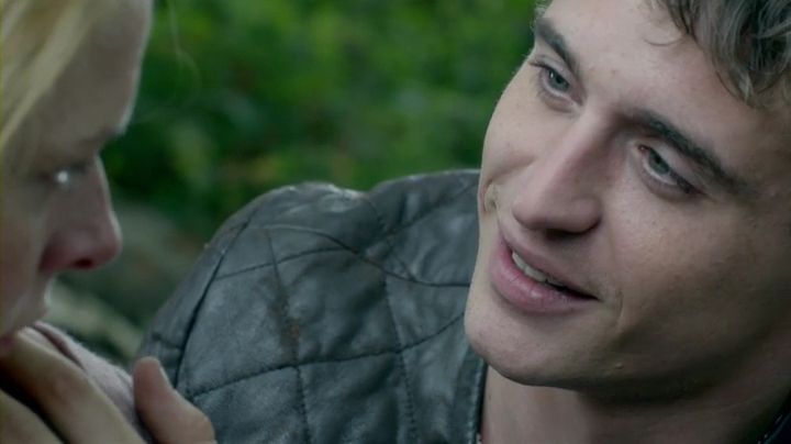 photo the_white_queen1x01hdtv_x264-fovmp4_001237160_zps4122c698.jpg